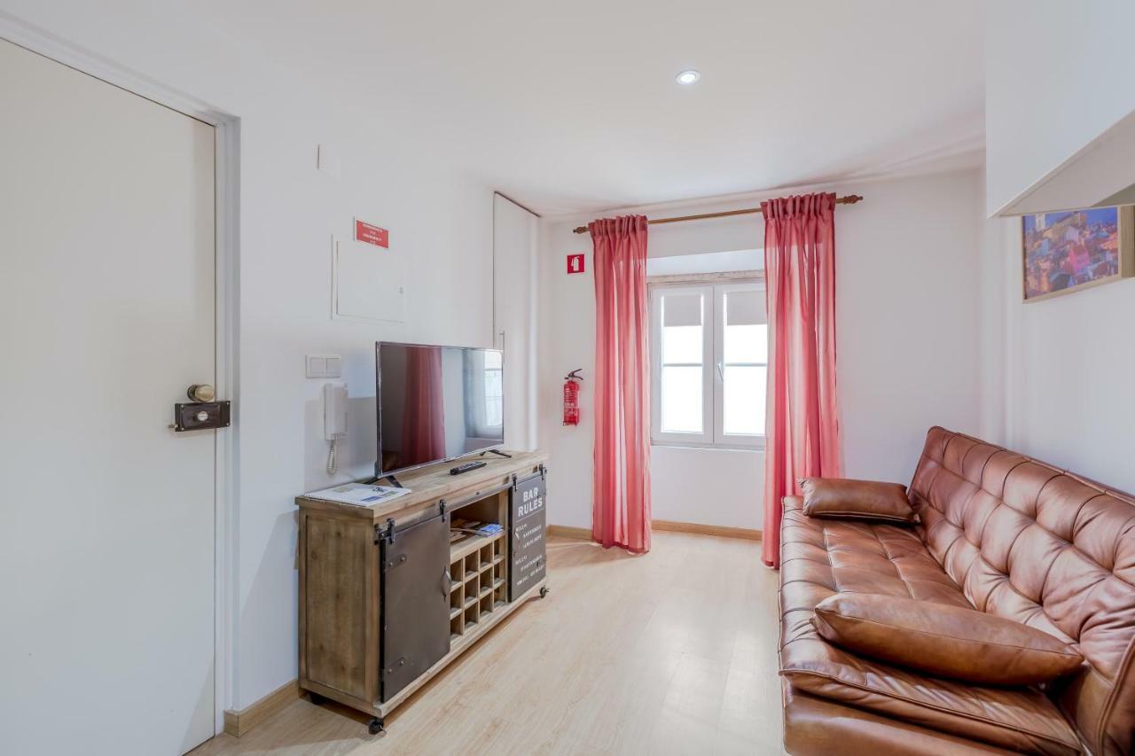 Center Sweet Apartment *